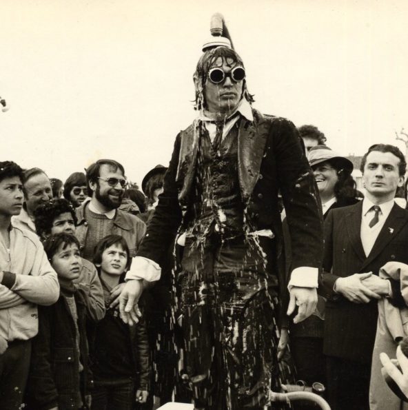 Jean-Luc Courcoult dans le spectacle qu'il a mis en scène, la demi-finale de Waterclash